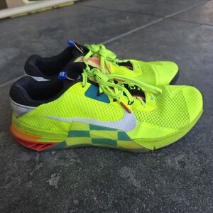 Nike Metcon 7 AMP Volt Bright Spruce Checkered